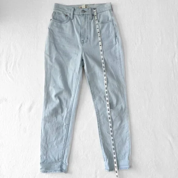Madewell "The Mom Jean" Light Wash - Size 25 (0, 2, XS) (Like New) - Picture 6 of 9